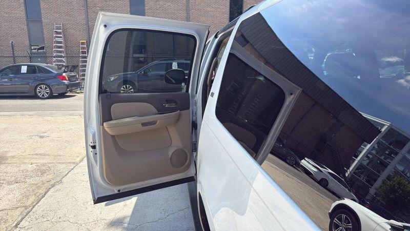 2014 Chevrolet Suburban LTZ