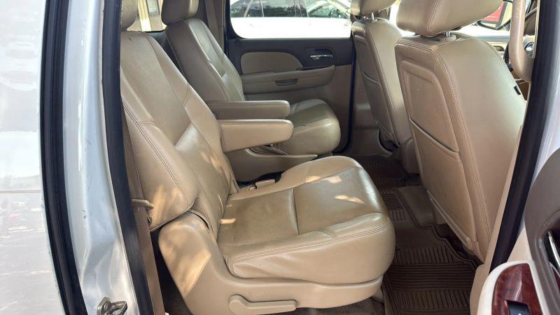 2014 Chevrolet Suburban LTZ