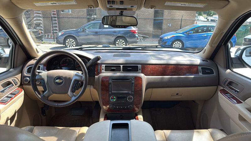 2014 Chevrolet Suburban LTZ
