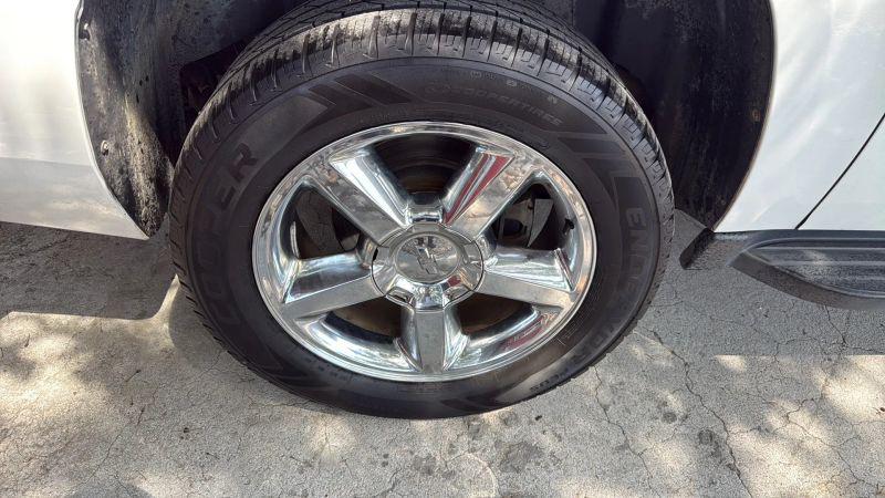 2014 Chevrolet Suburban LTZ