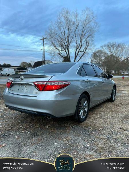 2016 Toyota Camry SE