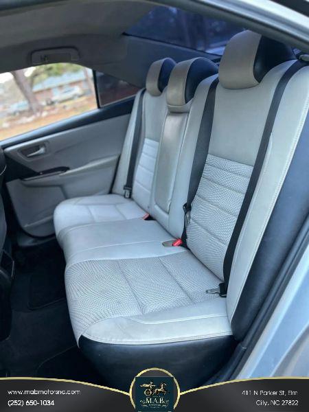 2016 Toyota Camry SE