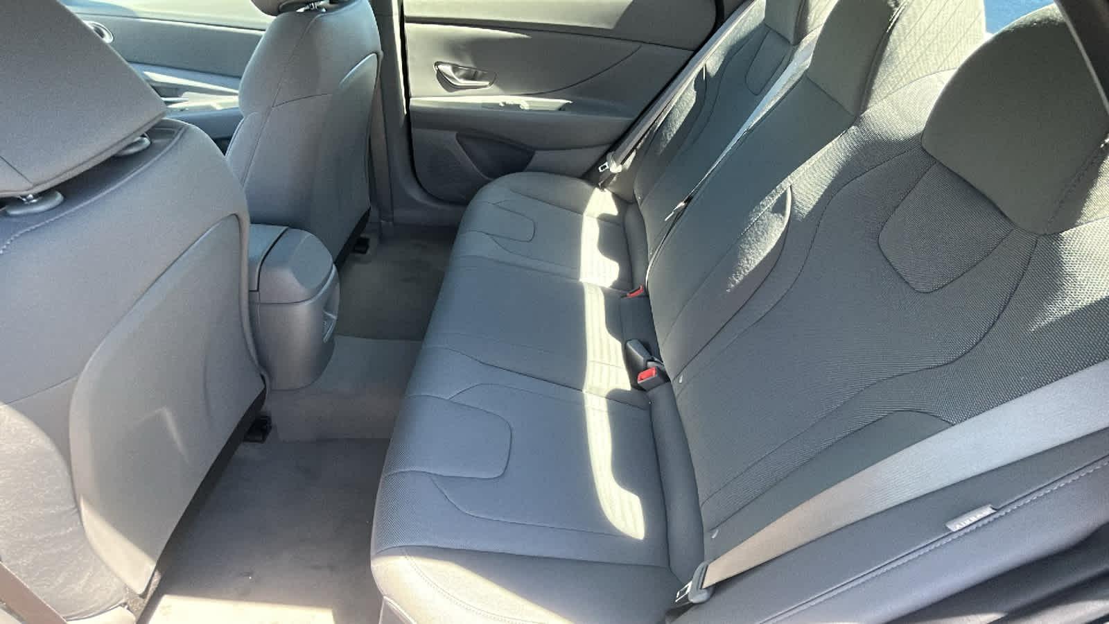 New 2026 Abyss Black Hyundai SE image 54