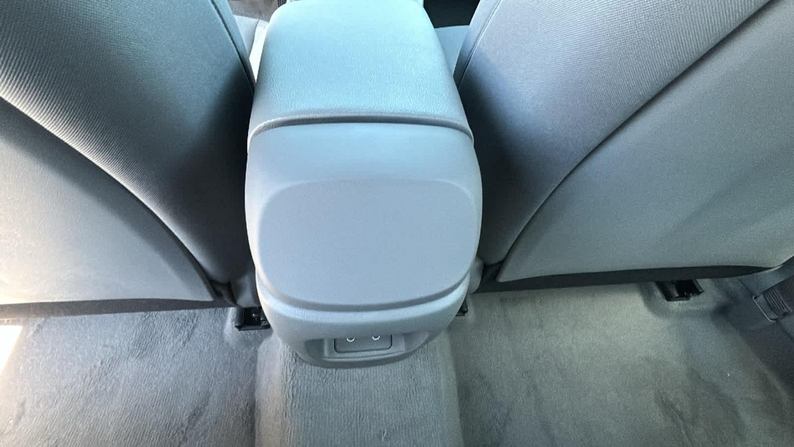 New 2026 Abyss Black Hyundai SE image 55