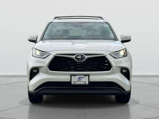 2021 Toyota Highlander Hybrid XLE