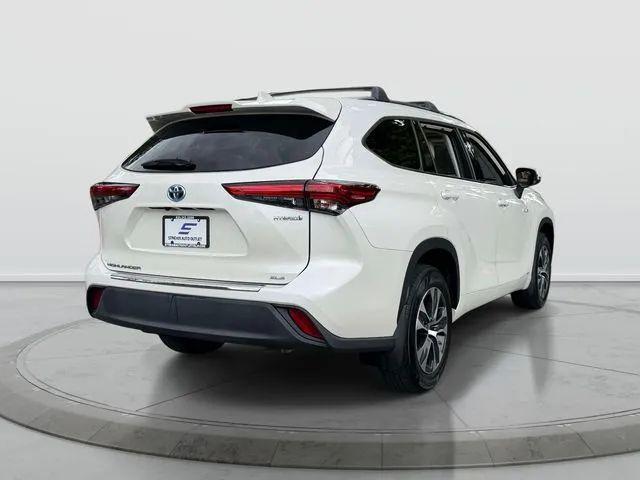 2021 Toyota Highlander Hybrid XLE