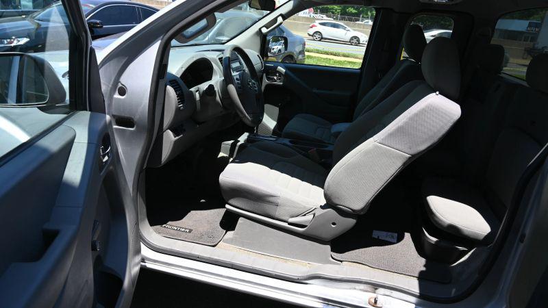 2016 Nissan Frontier S