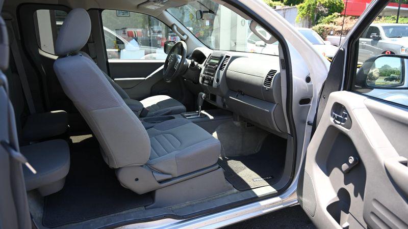 2016 Nissan Frontier S