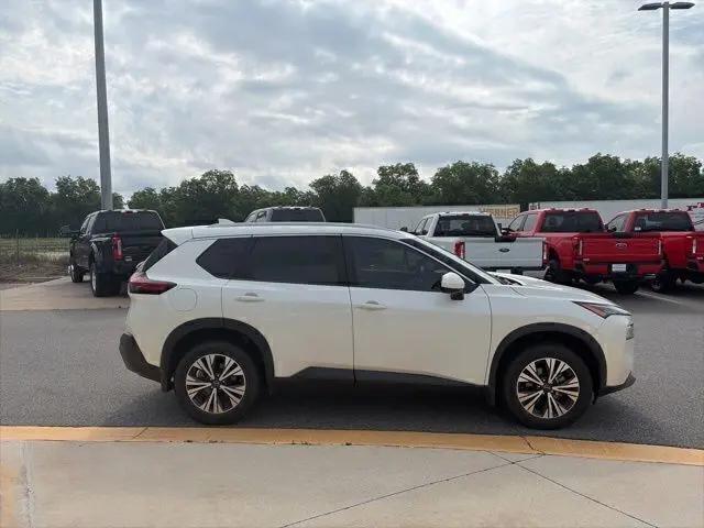 2023 Nissan Rogue SV FWD