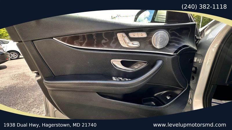 2019 Mercedes-Benz E-CLASS E 300 4MATIC