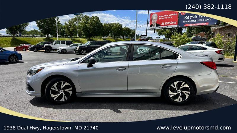 2019 Subaru Legacy 2.5i