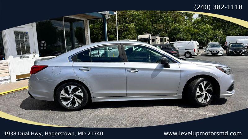 2019 Subaru Legacy 2.5i
