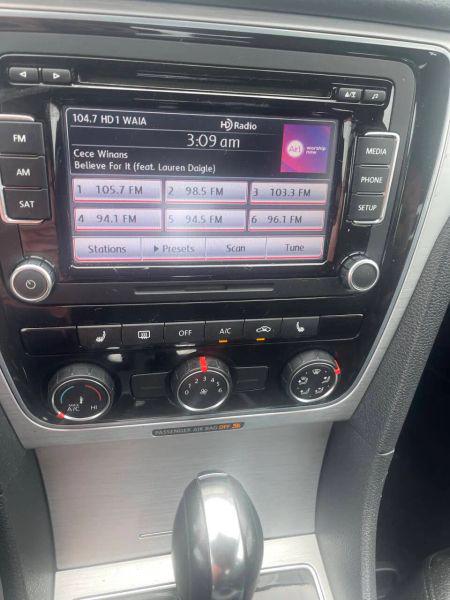 2013 Volkswagen Passat 2.5L SE