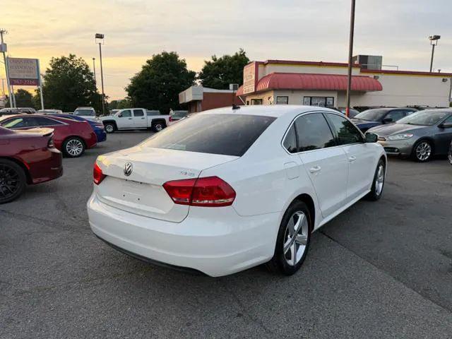2014 Volkswagen Passat 1.8T SE