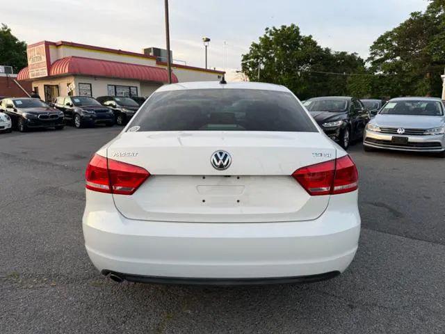 2014 Volkswagen Passat 1.8T SE