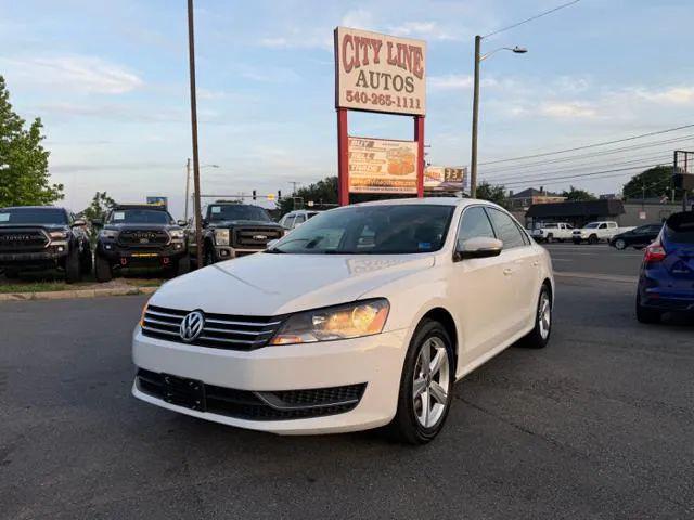 2014 Volkswagen Passat 1.8T SE