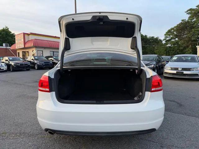 2014 Volkswagen Passat 1.8T SE