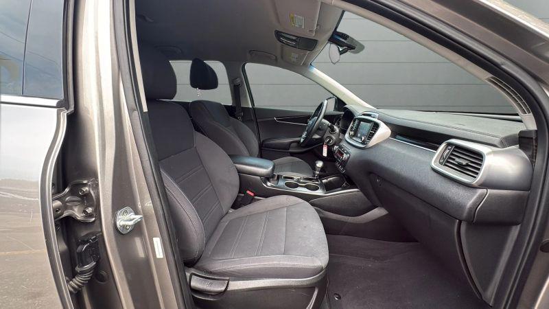 2019 Kia Sorento 2.4L LX