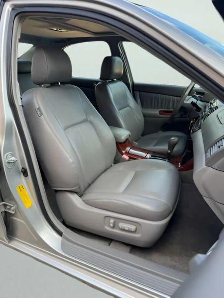 2005 Toyota Camry XLE V6