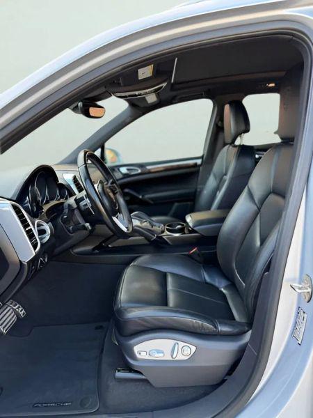 2016 Porsche Cayenne S