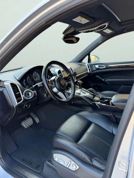 2016 Porsche Cayenne S