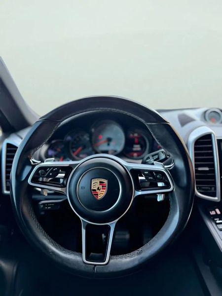 2016 Porsche Cayenne S