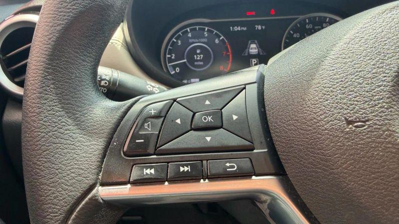 2020 Nissan Versa SV Xtronic CVT