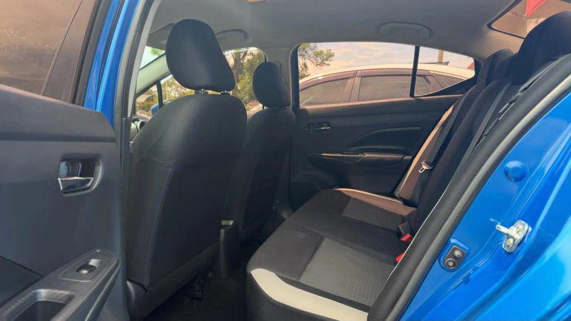 2020 Nissan Versa SV Xtronic CVT