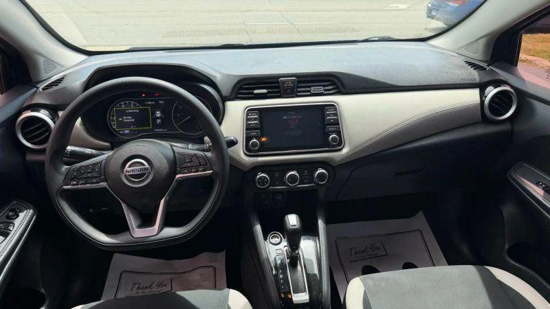 2020 Nissan Versa SV Xtronic CVT