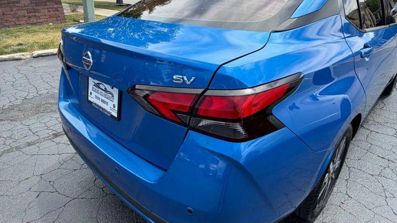 2020 Nissan Versa SV Xtronic CVT