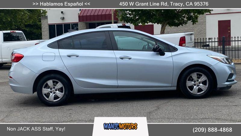 2018 Chevrolet Cruze LS Auto