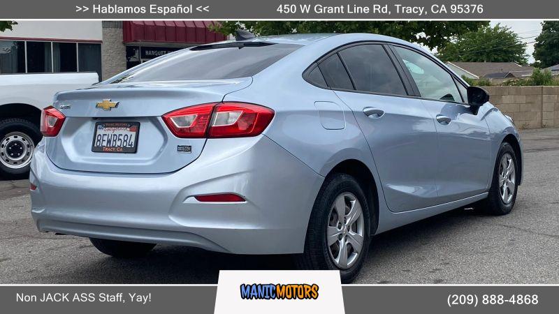 2018 Chevrolet Cruze LS Auto