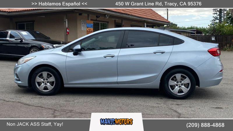 2018 Chevrolet Cruze LS Auto