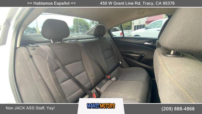 2018 Chevrolet Cruze LS Auto
