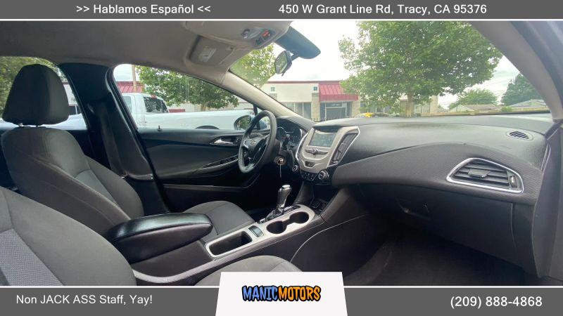 2018 Chevrolet Cruze LS Auto