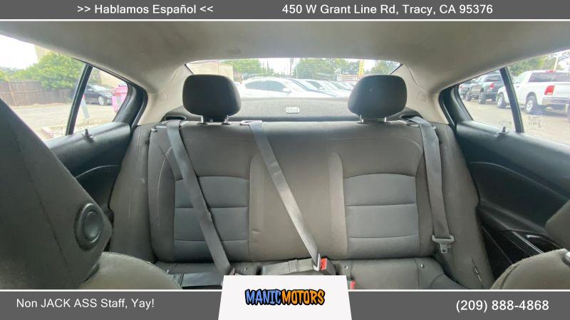 2018 Chevrolet Cruze LS Auto