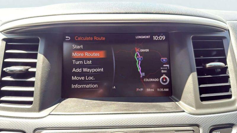 2019 Nissan Pathfinder SL