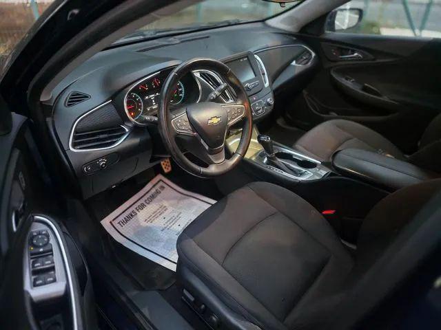 2017 Chevrolet Malibu 1LT