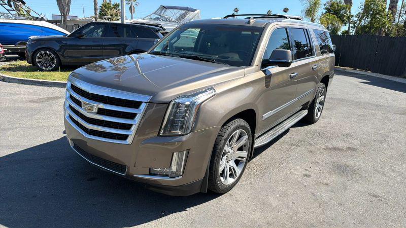 2015 Cadillac Escalade ESV Luxury