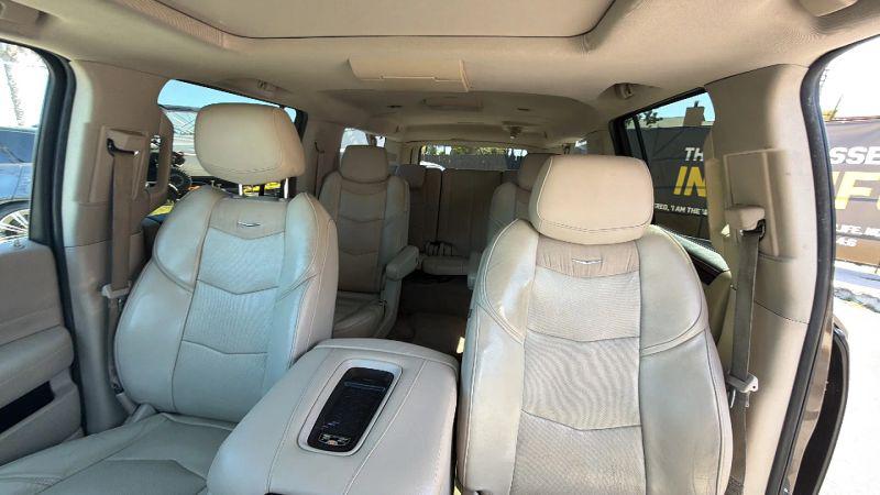 2015 Cadillac Escalade ESV Luxury