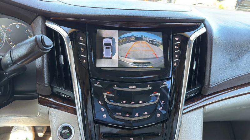 2015 Cadillac Escalade ESV Luxury