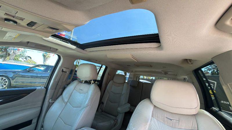 2015 Cadillac Escalade ESV Luxury