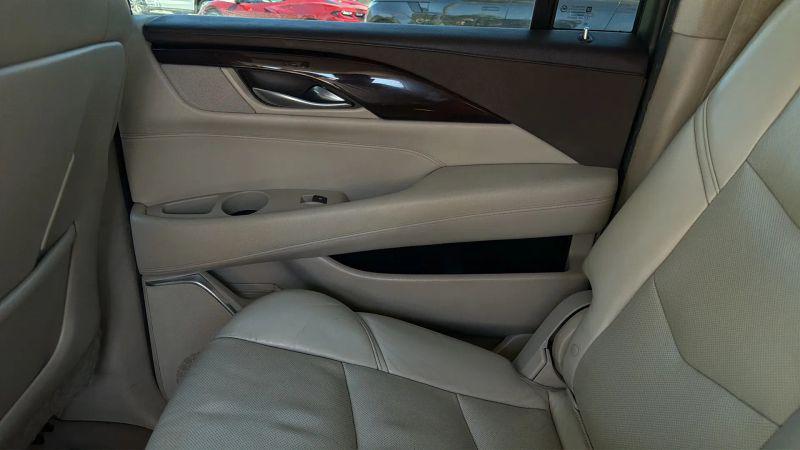 2015 Cadillac Escalade ESV Luxury