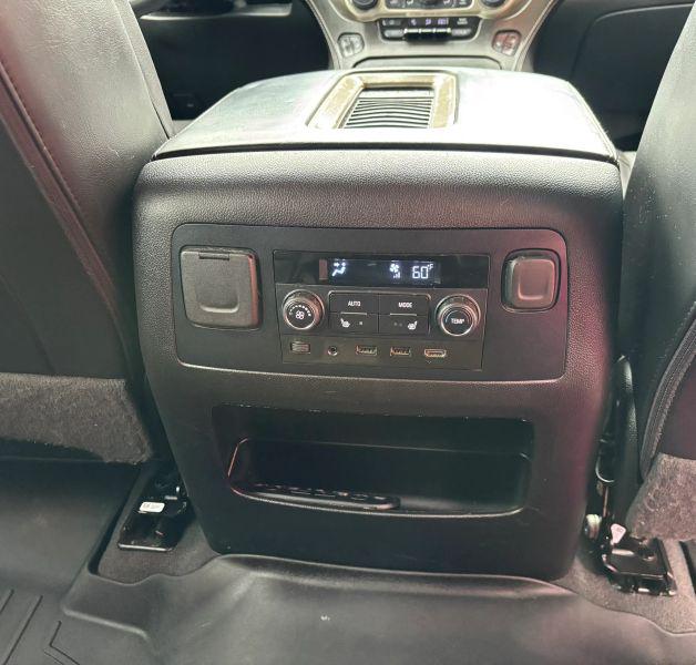 2020 GMC Yukon XL 4WD Denali