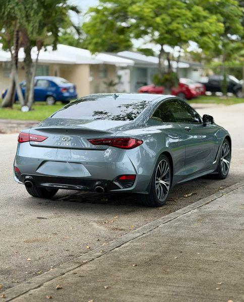 2017 INFINITI Q60 3.0t Premium