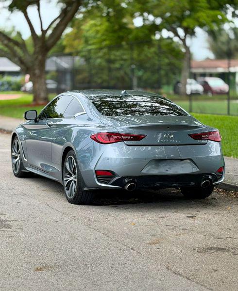 2017 INFINITI Q60 3.0t Premium