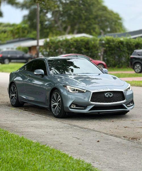 2017 INFINITI Q60 3.0t Premium