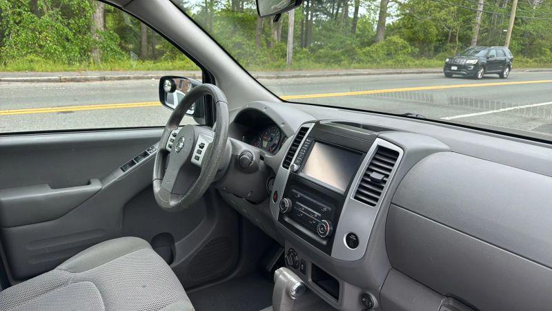 2019 Nissan Frontier SV