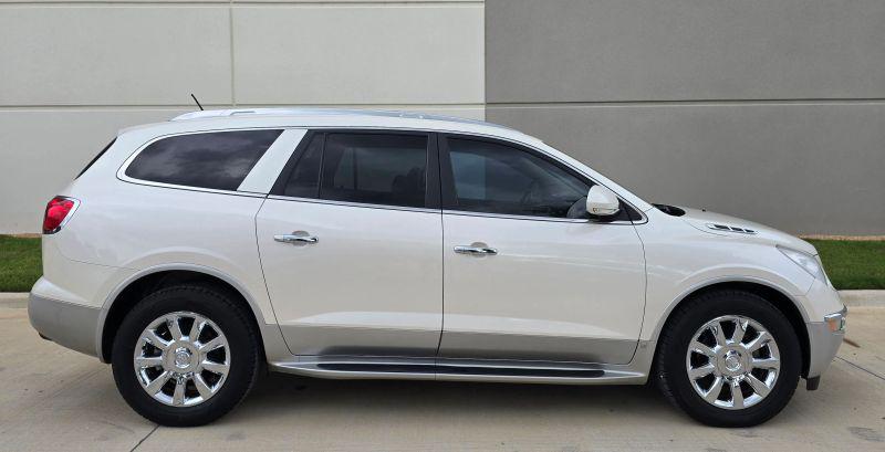 2011 Buick Enclave 2XL
