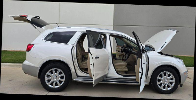 2011 Buick Enclave 2XL